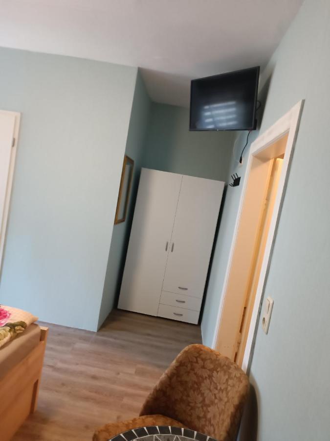 Pension Thüringer Wald - Monteurzimmer Reichmannsdorf Zimmer foto