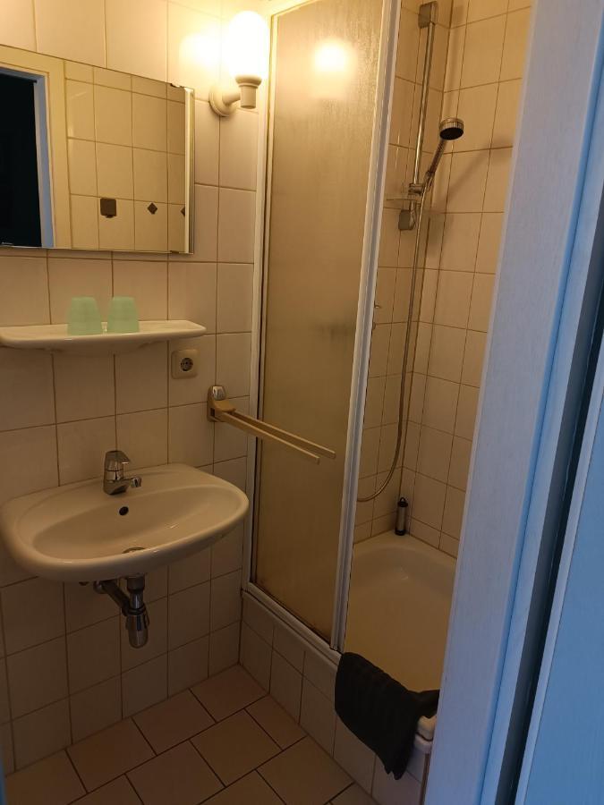 Pension Thüringer Wald - Monteurzimmer Reichmannsdorf Zimmer foto